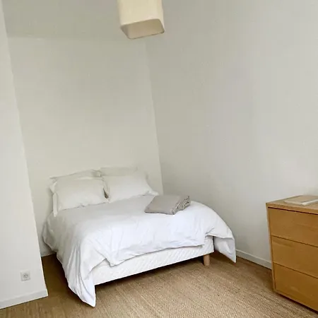Spacious 3br Flat / Madeleine *